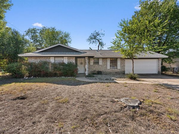 8204 Easter CV, Austin, TX 78757