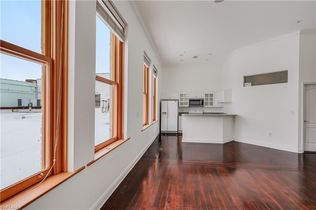 2260 1st St, Unit 204, Fort Myers, FL 33901 Photo