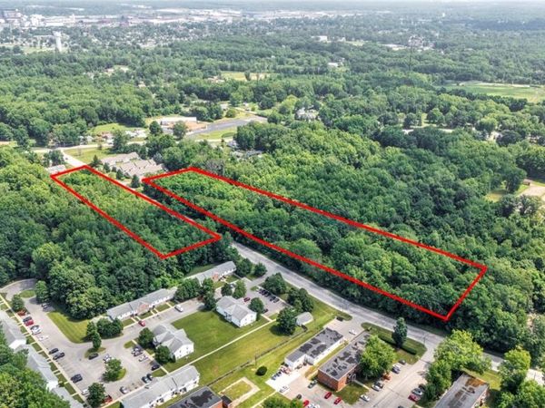 V/L ONeil Boulevard, Sheffield Village, OH 44055