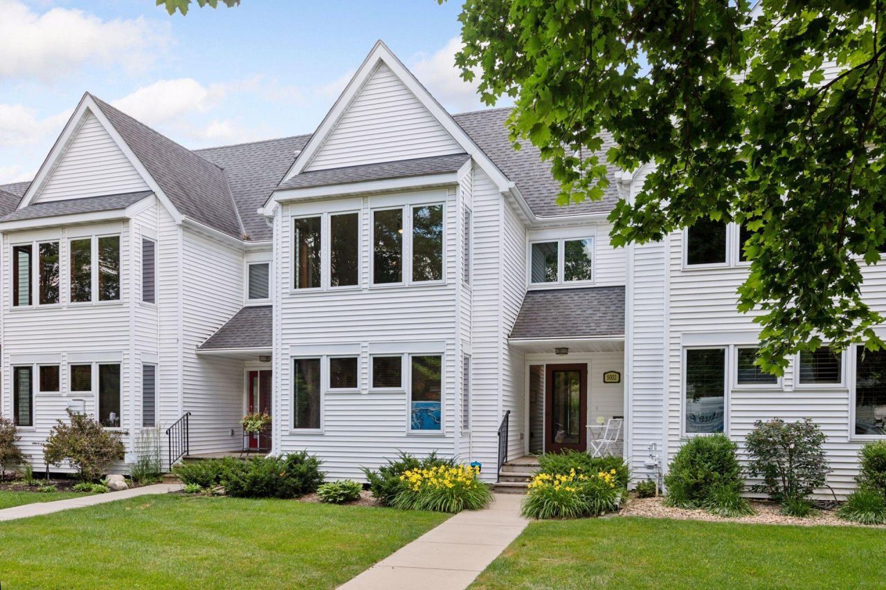 5002 Sheridan Avenue S Minneapolis, MN 55410