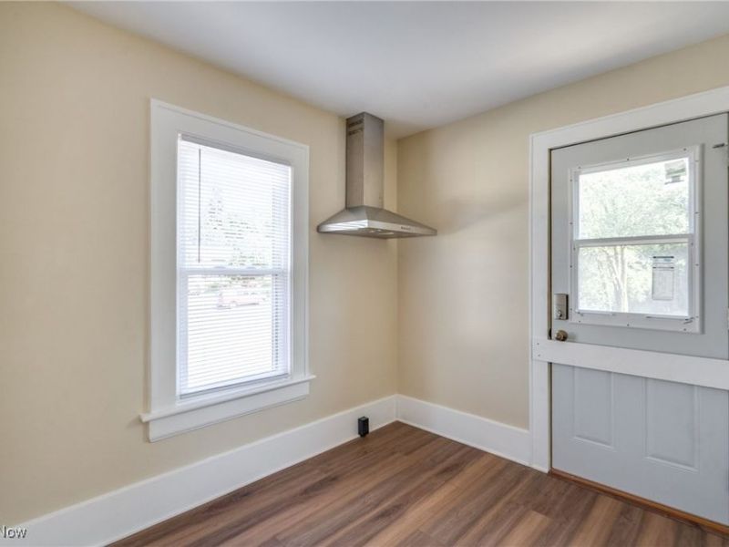 567 E Cuyahoga Falls Avenue, Akron, OH 44310 Photo 23