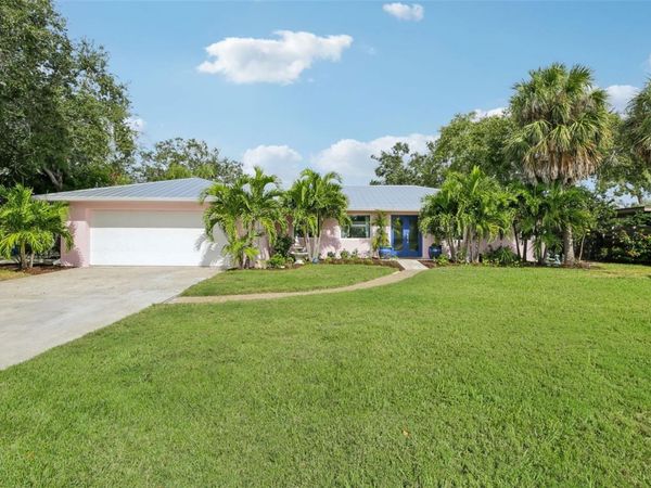 613 BUTTONWOOD DRIVE, LONGBOAT KEY, FL 34228