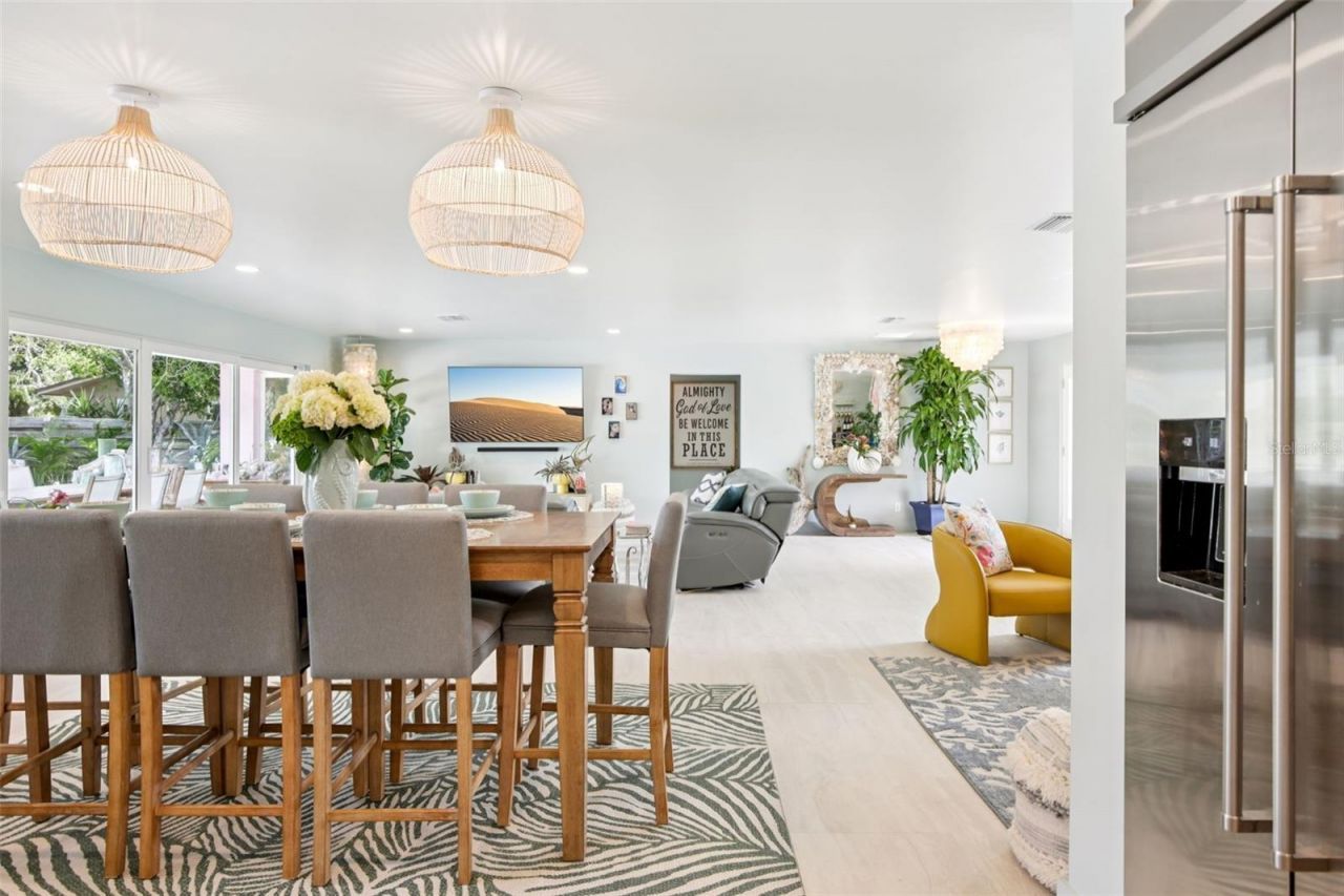 613 Buttonwood Drive, Longboat Key, FL 34228 Photo