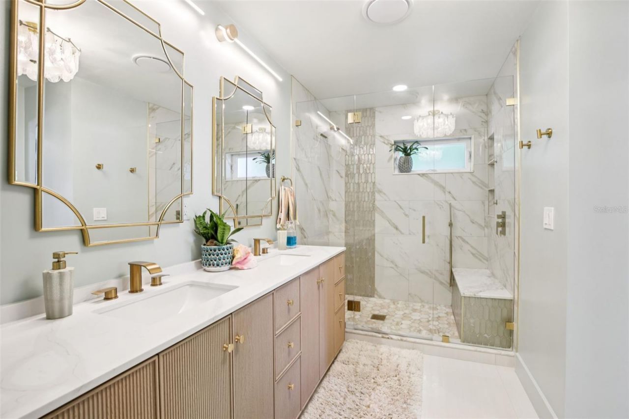 613 Buttonwood Drive, Longboat Key, FL 34228 Photo