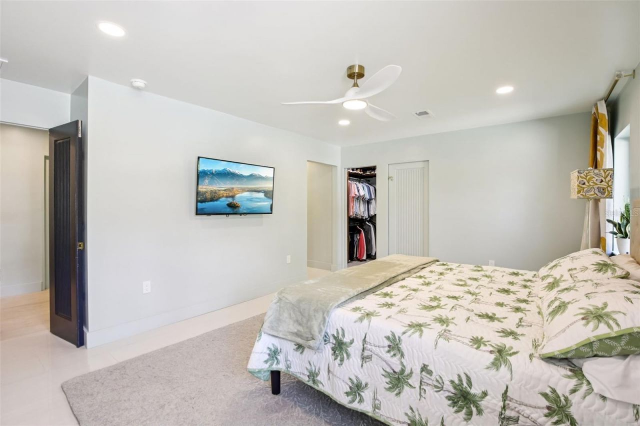 613 Buttonwood Drive, Longboat Key, FL 34228 Photo