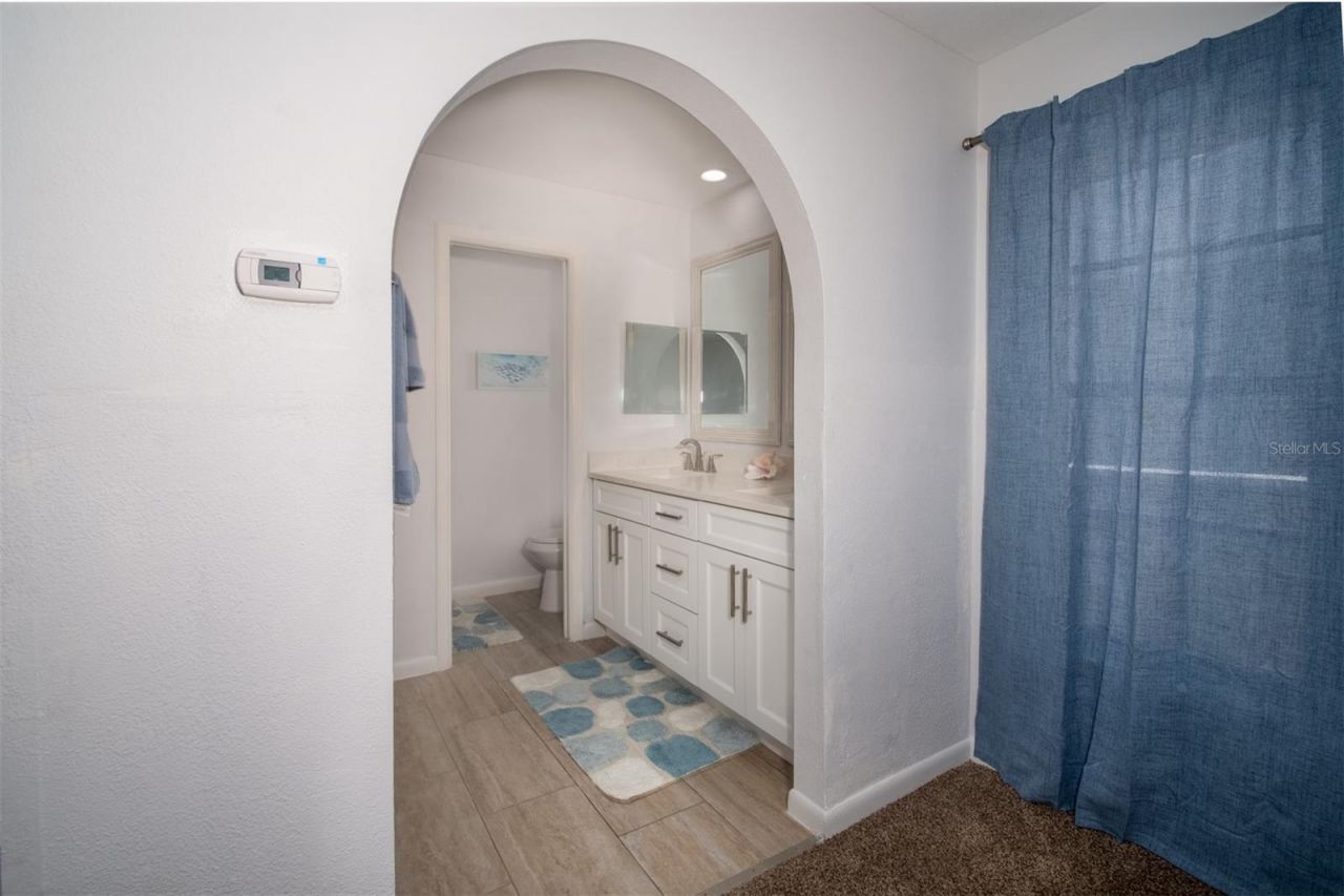 2504 Hibiscus Drive W, Belleair Beach, FL 33786 Photo