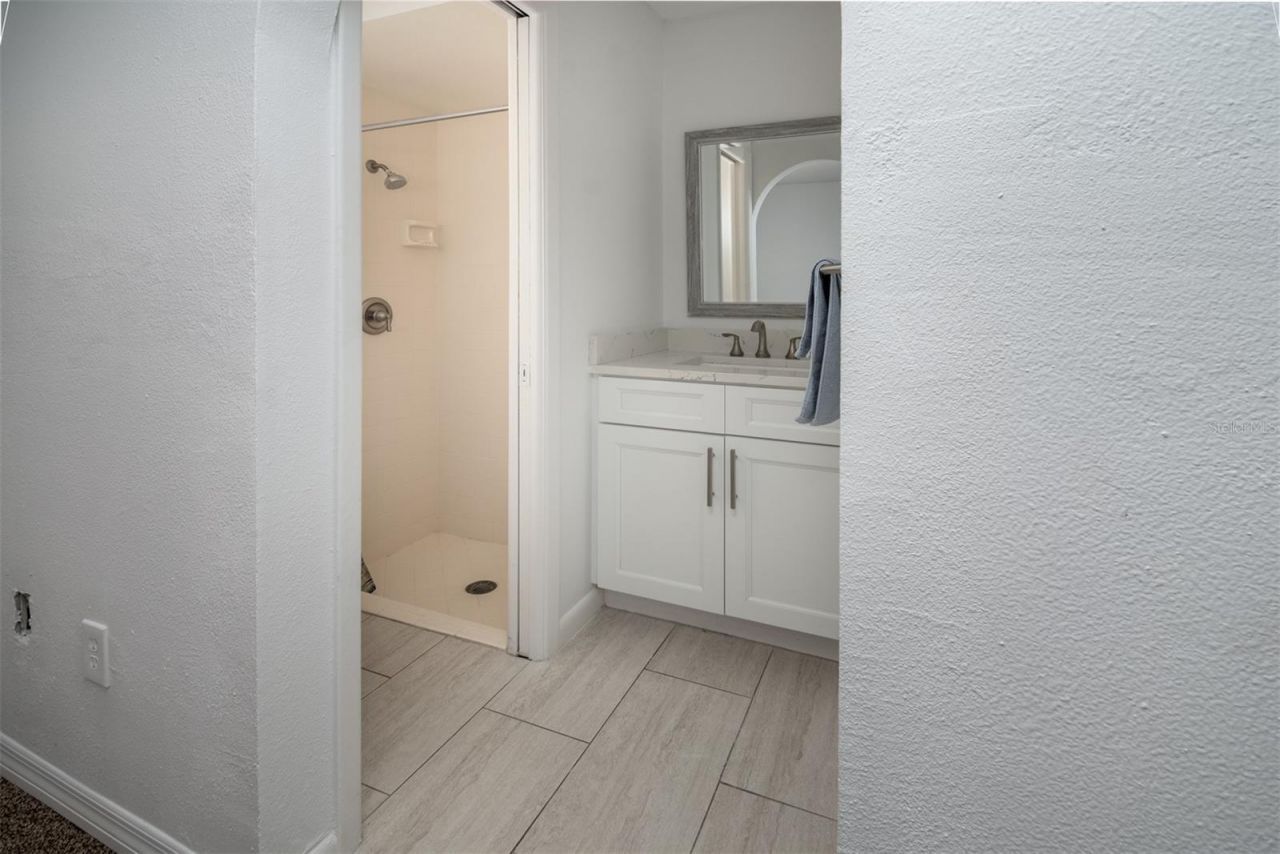 2504 Hibiscus Drive W, Belleair Beach, FL 33786 Photo