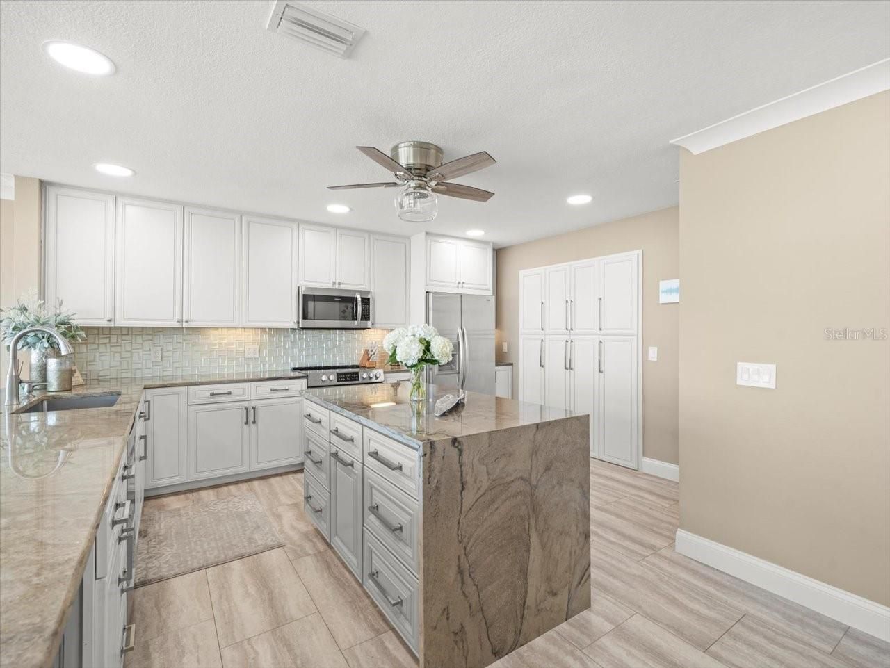 7600 Sun Island Drive S, Unit 804, South Pasadena, FL 33707 Photo