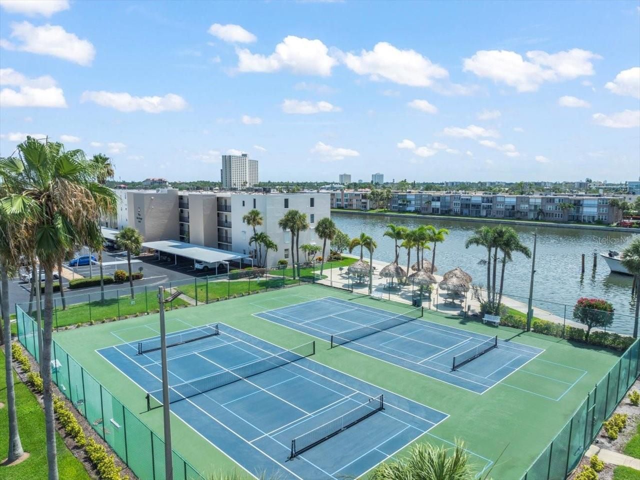 7600 Sun Island Drive S, Unit 804, South Pasadena, FL 33707 Photo