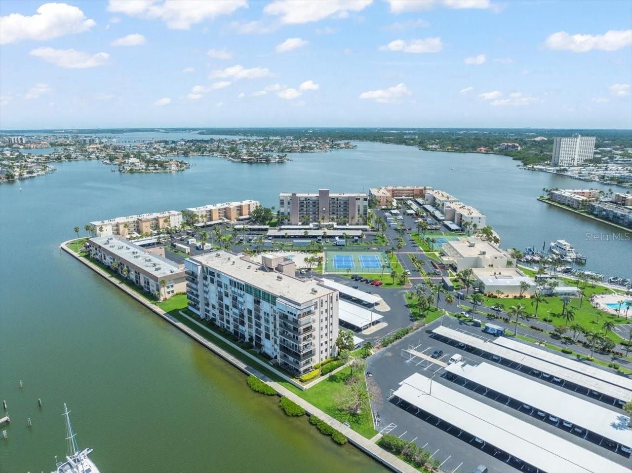 7600 Sun Island Drive S, Unit 804, South Pasadena, FL 33707 Photo