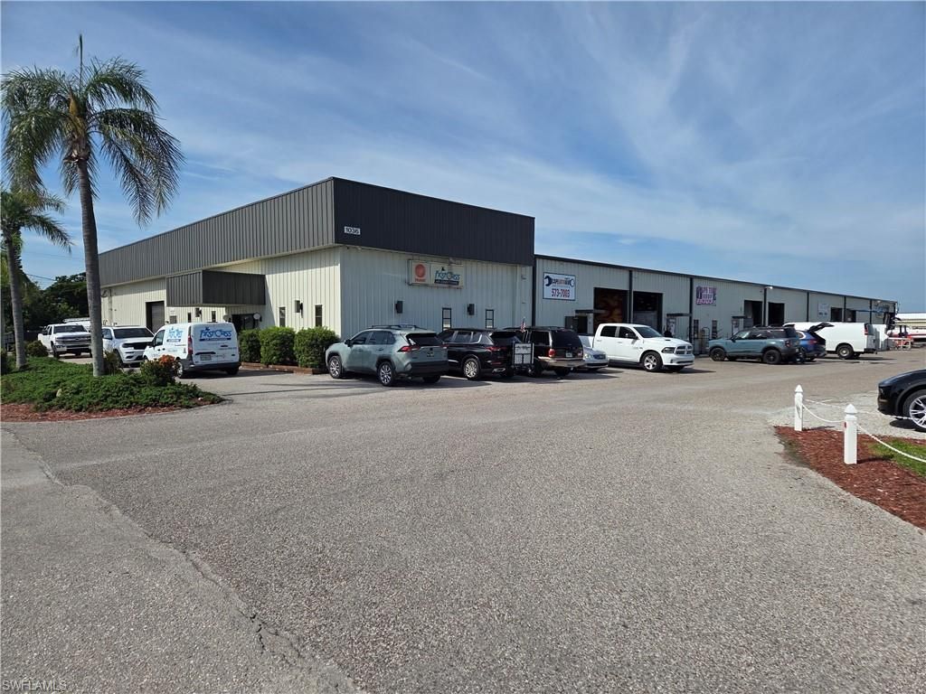 1036 NE Pine Island Rd, Cape Coral, FL 33909 Photo