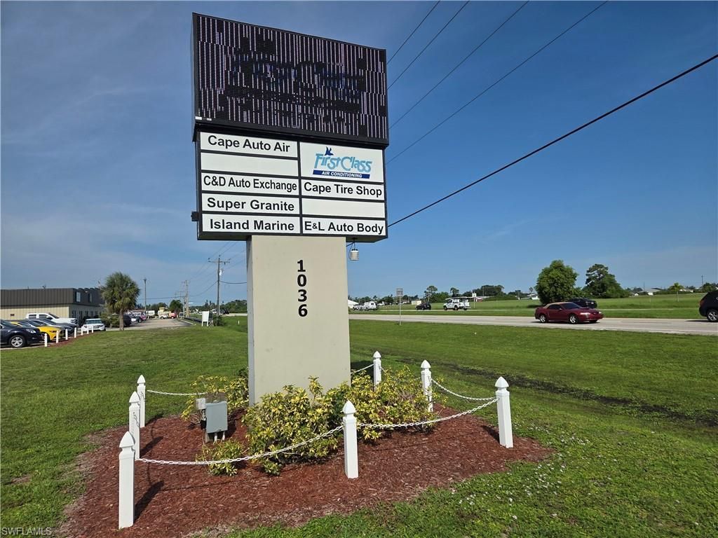 1036 NE Pine Island Rd, Cape Coral, FL 33909 Photo