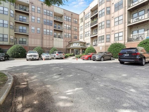 898 Oak Street, Unit 1105, Atlanta, GA 30310