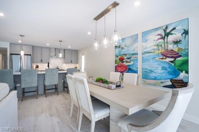 2850 Gulf Shore Blvd N, Unit 102, Naples, FL 34103 Photo