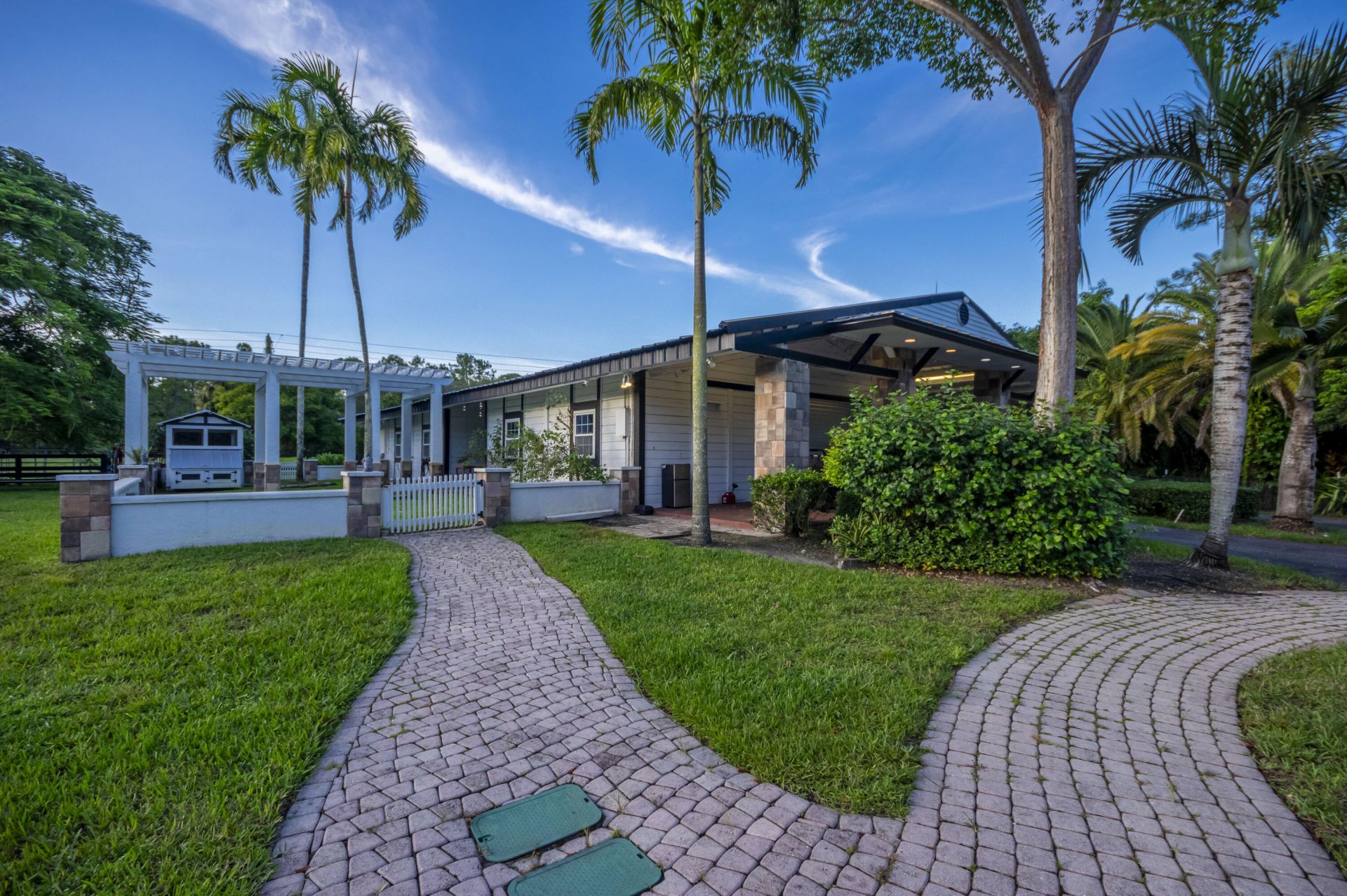 13395 Running Water Road, Palm Beach Gardens, FL 33418 Photo
