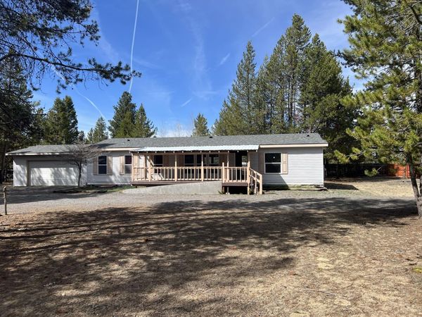 16540 WM Foss Road, La Pine, OR 97739