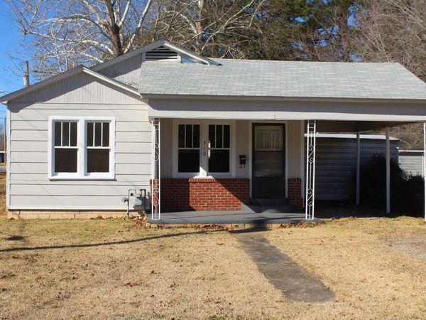 510 S EDGEWOOD Street, Hope, AR 71801