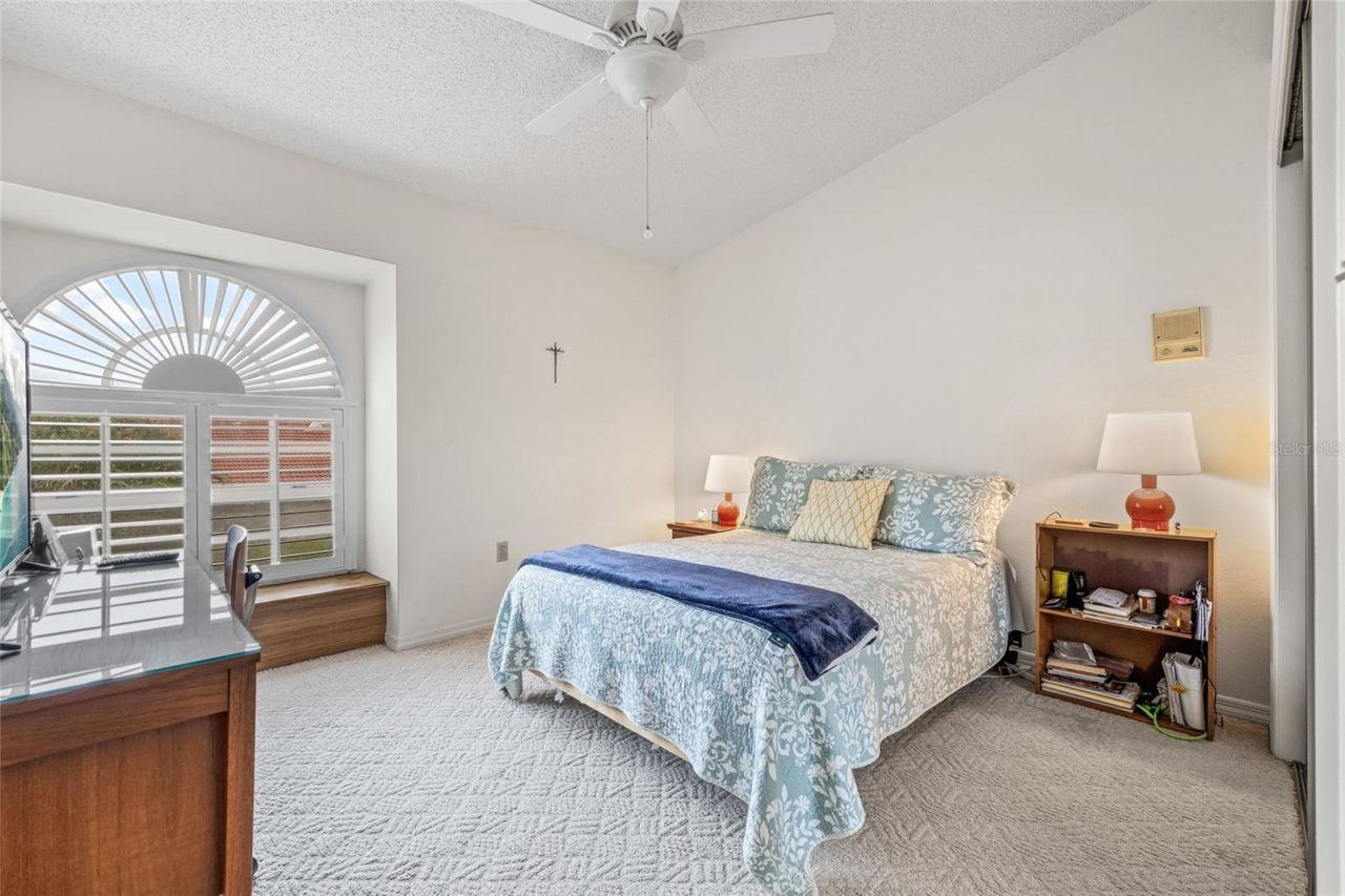 699 Malta Court Ne, Saint Petersburg, FL 33703 Photo