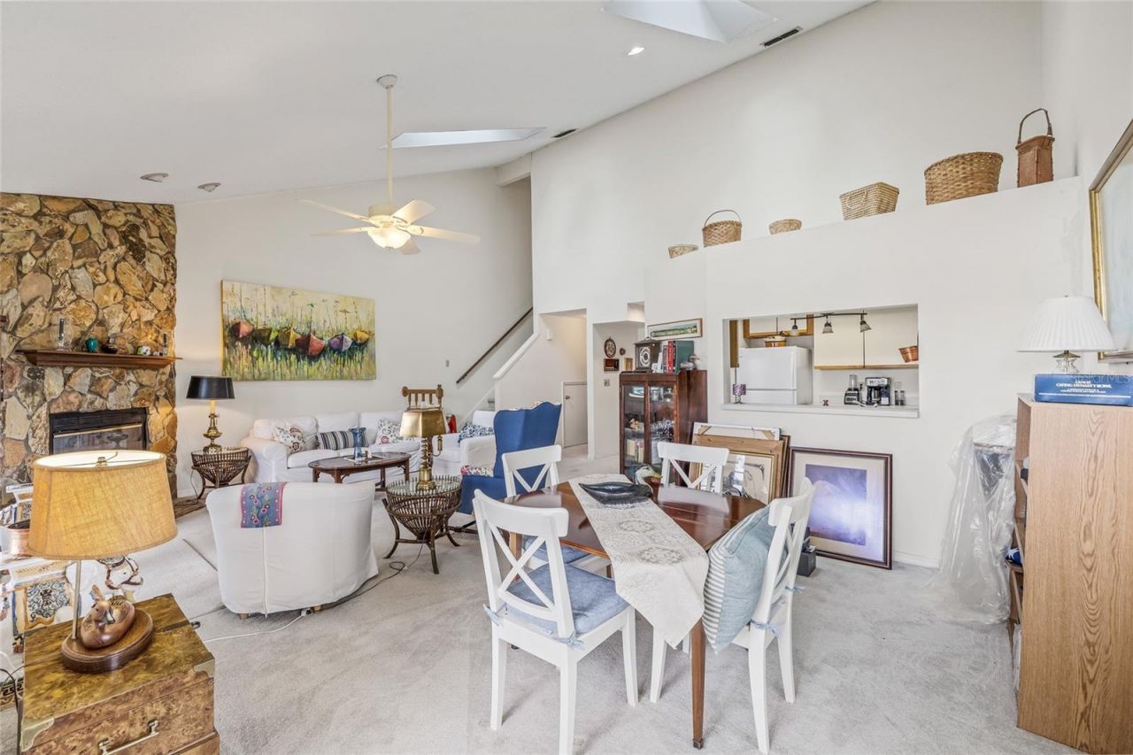 699 Malta Court Ne, Saint Petersburg, FL 33703 Photo