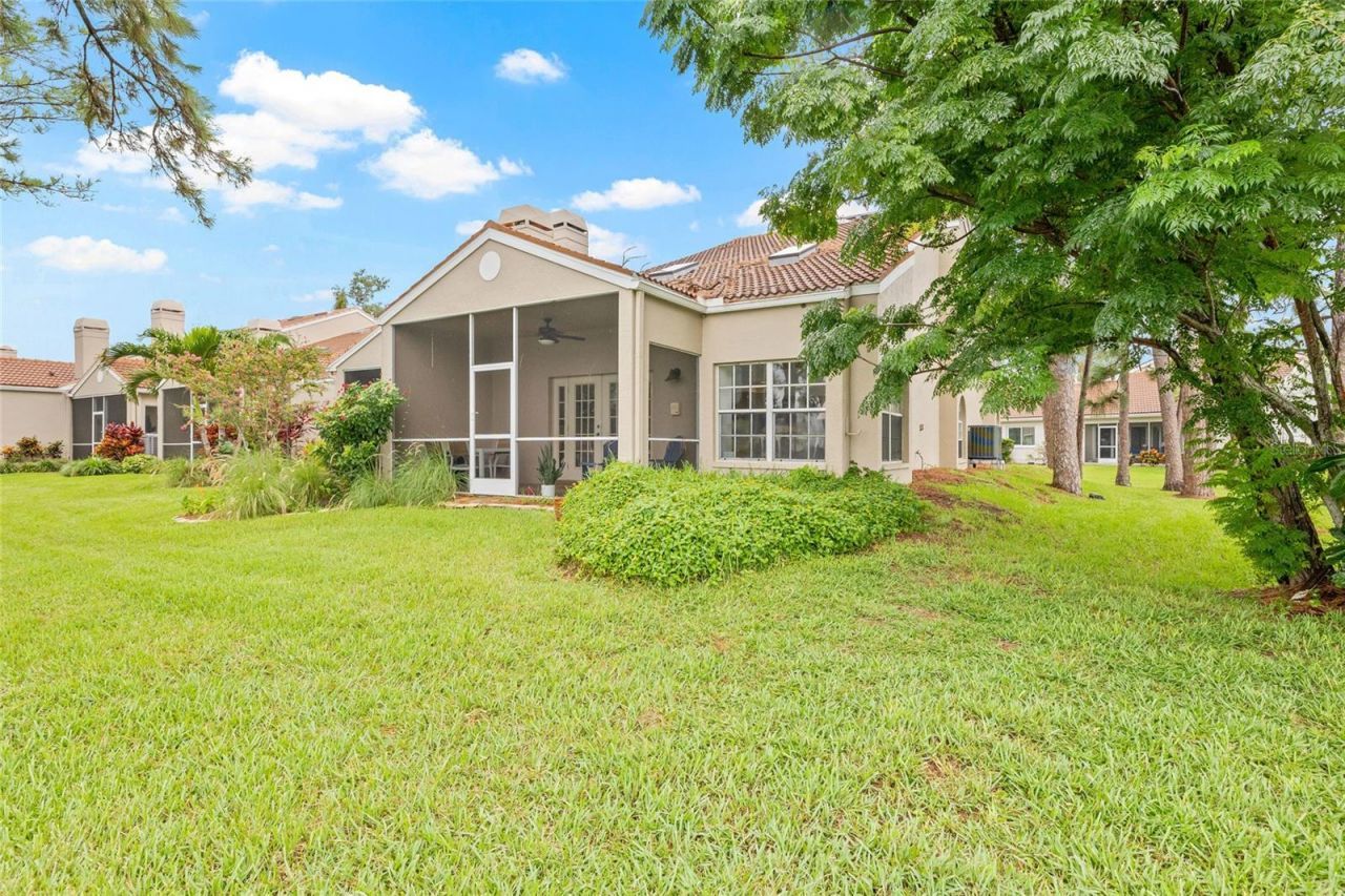 699 Malta Court Ne, Saint Petersburg, FL 33703 Photo