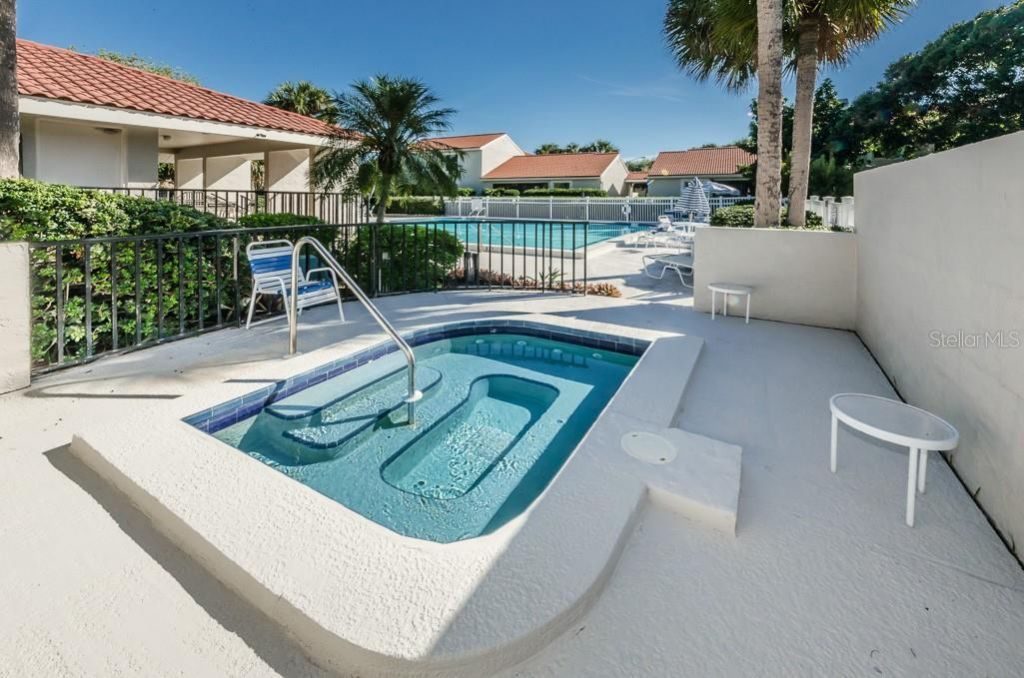 699 Malta Court Ne, Saint Petersburg, FL 33703 Photo