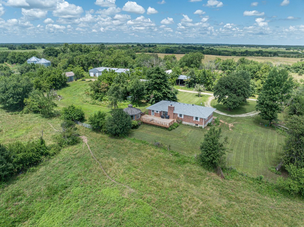 861 N Dade 41, Lockwood, MO 65682 Main Photo