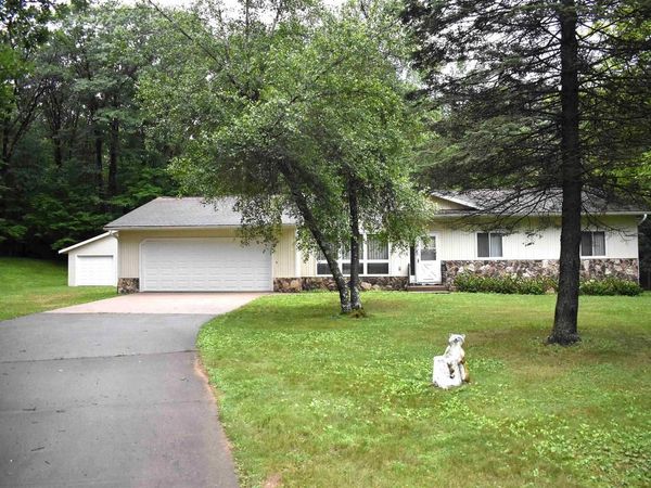 927 S OAKWOOD STREET, Hancock, WI 54943