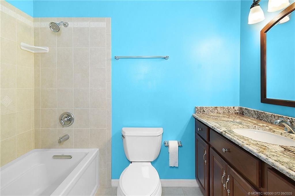 50 SW Blackburn Terrace, Unit 8, Stuart, FL 34997 Photo