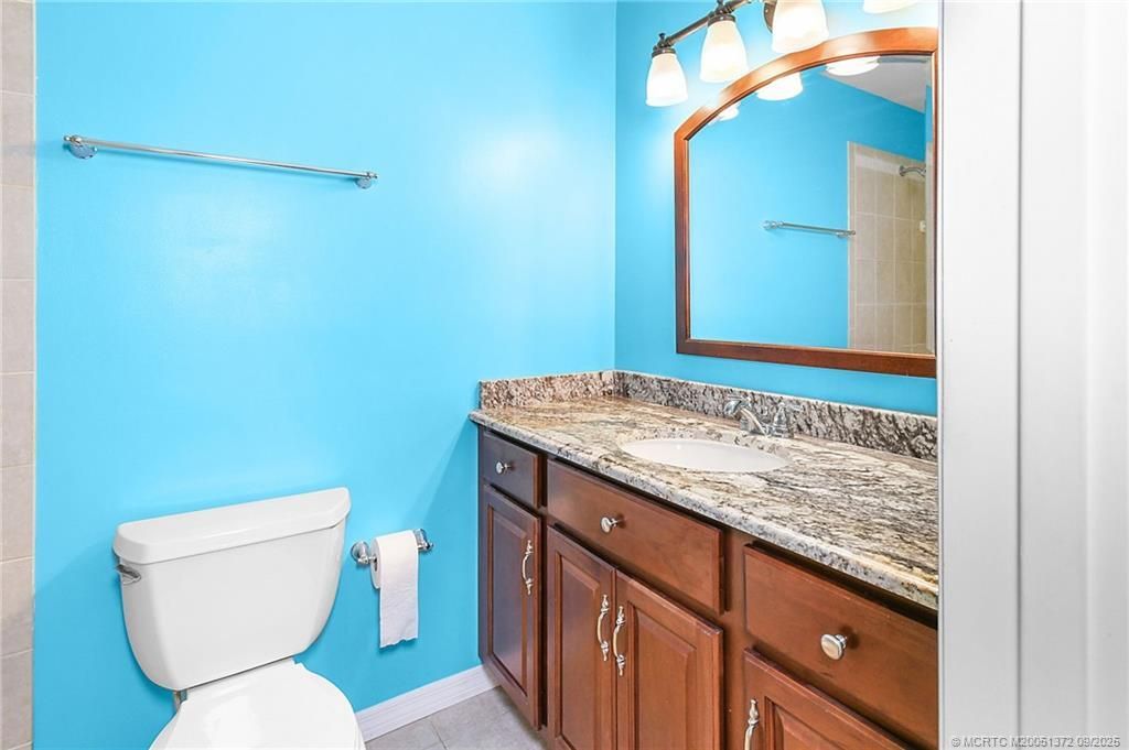 50 SW Blackburn Terrace, Unit 8, Stuart, FL 34997 Photo