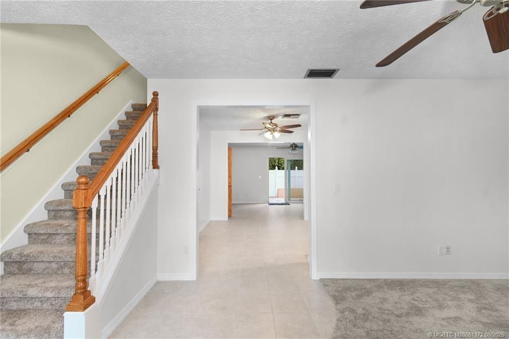 50 SW Blackburn Terrace, Unit 8, Stuart, FL 34997 Photo