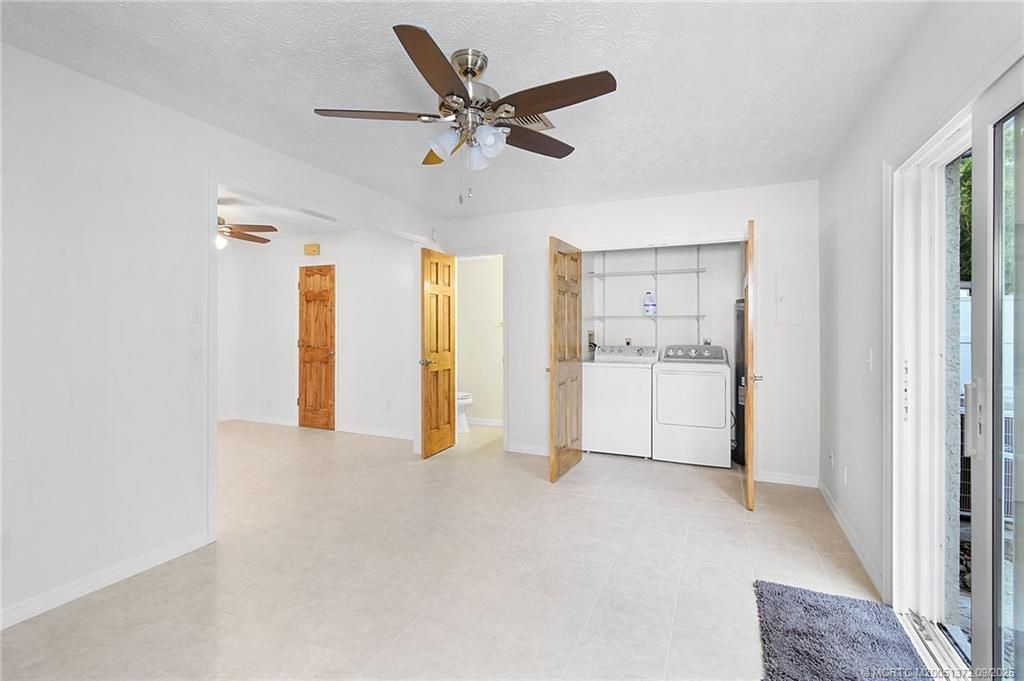 50 SW Blackburn Terrace, Unit 8, Stuart, FL 34997 Photo