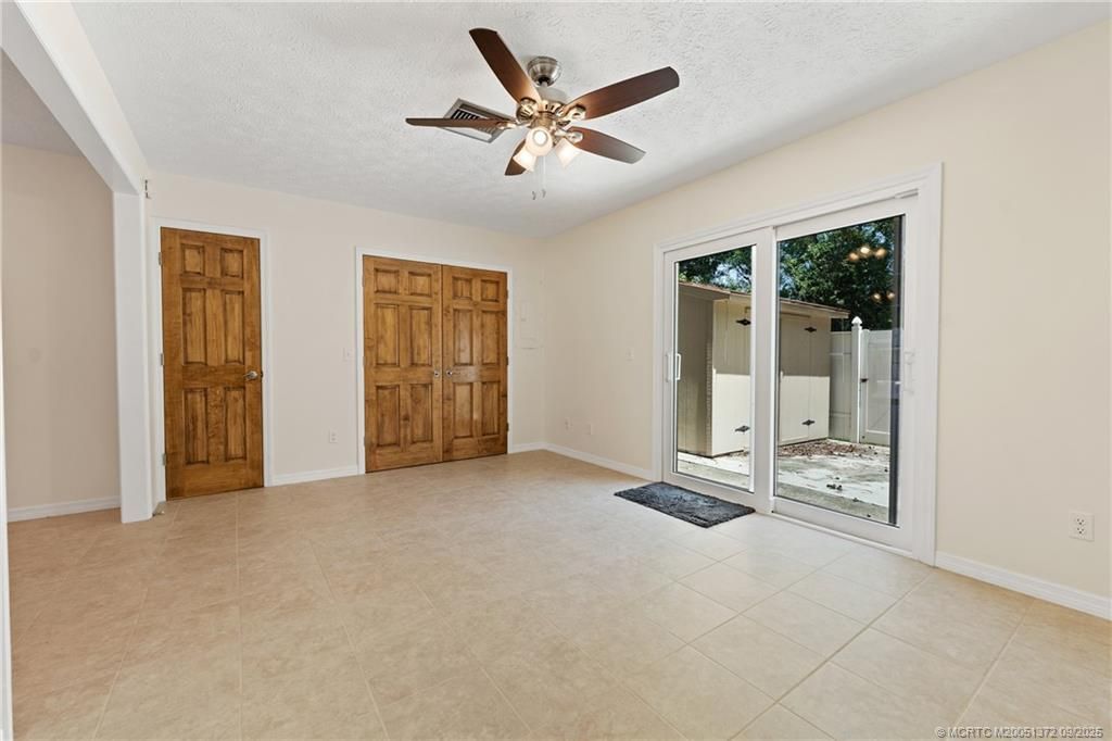 50 SW Blackburn Terrace, Unit 8, Stuart, FL 34997 Photo