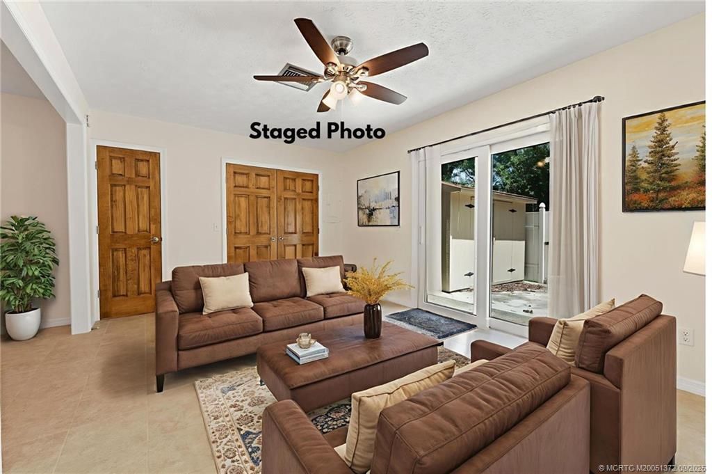 50 SW Blackburn Terrace, Unit 8, Stuart, FL 34997 Photo