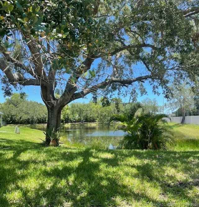 50 SW Blackburn Terrace, Unit 8, Stuart, FL 34997 Photo