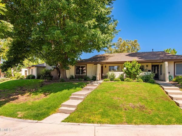 1122 Canterford Circle, Westlake Village, CA 91361