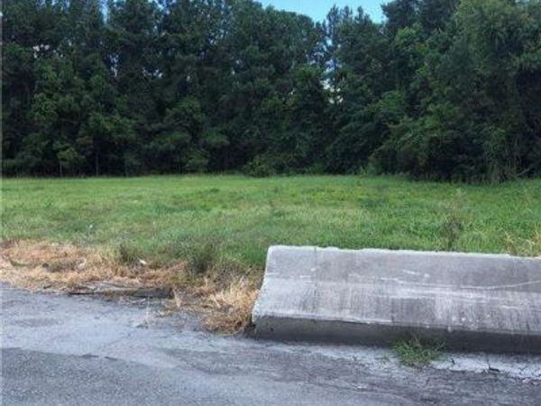 315 Pilot Lane, Brunswick, GA 31523