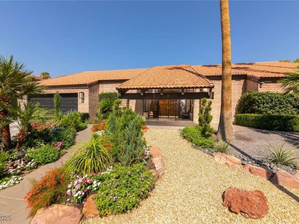 2030 Mohigan Way, Las Vegas, NV 89169