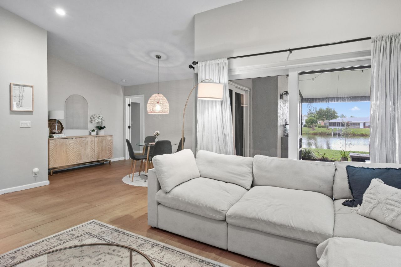 2021 NW 15th Place, Delray Beach, FL 33445 Photo