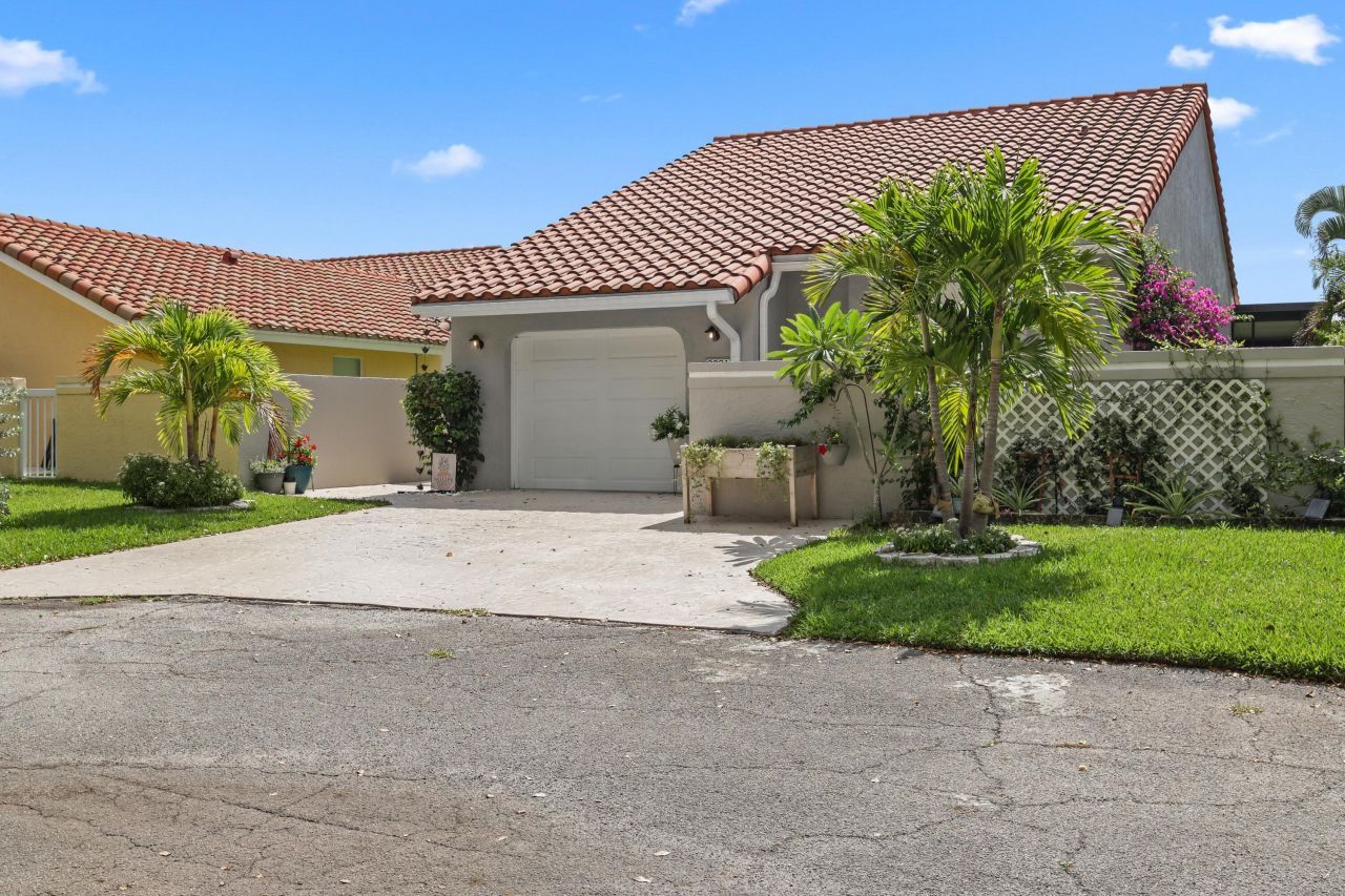 2021 NW 15th Place, Delray Beach, FL 33445 Photo