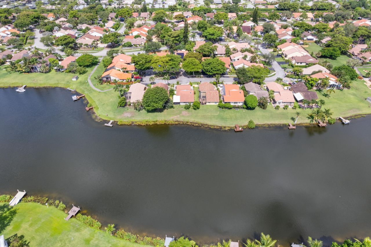 2021 NW 15th Place, Delray Beach, FL 33445 Photo