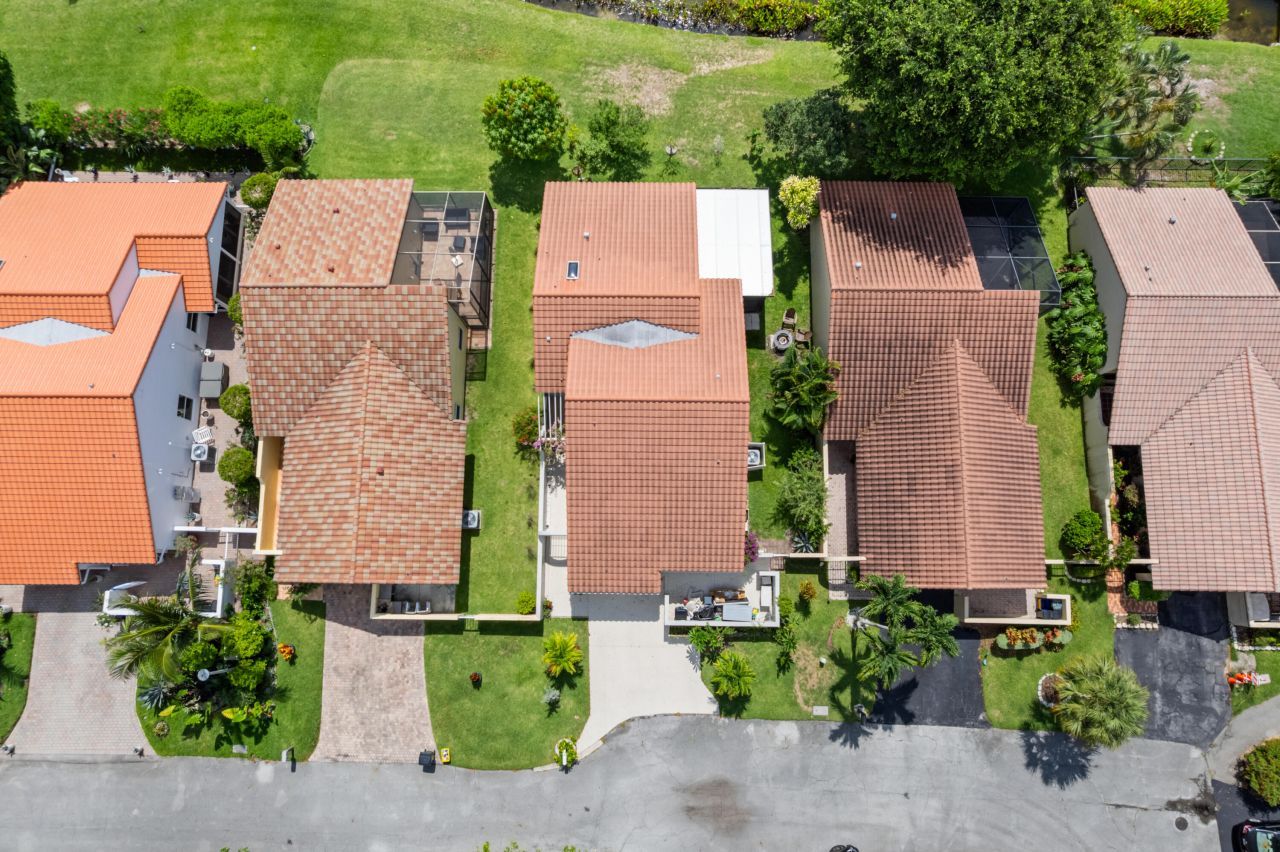 2021 NW 15th Place, Delray Beach, FL 33445 Photo