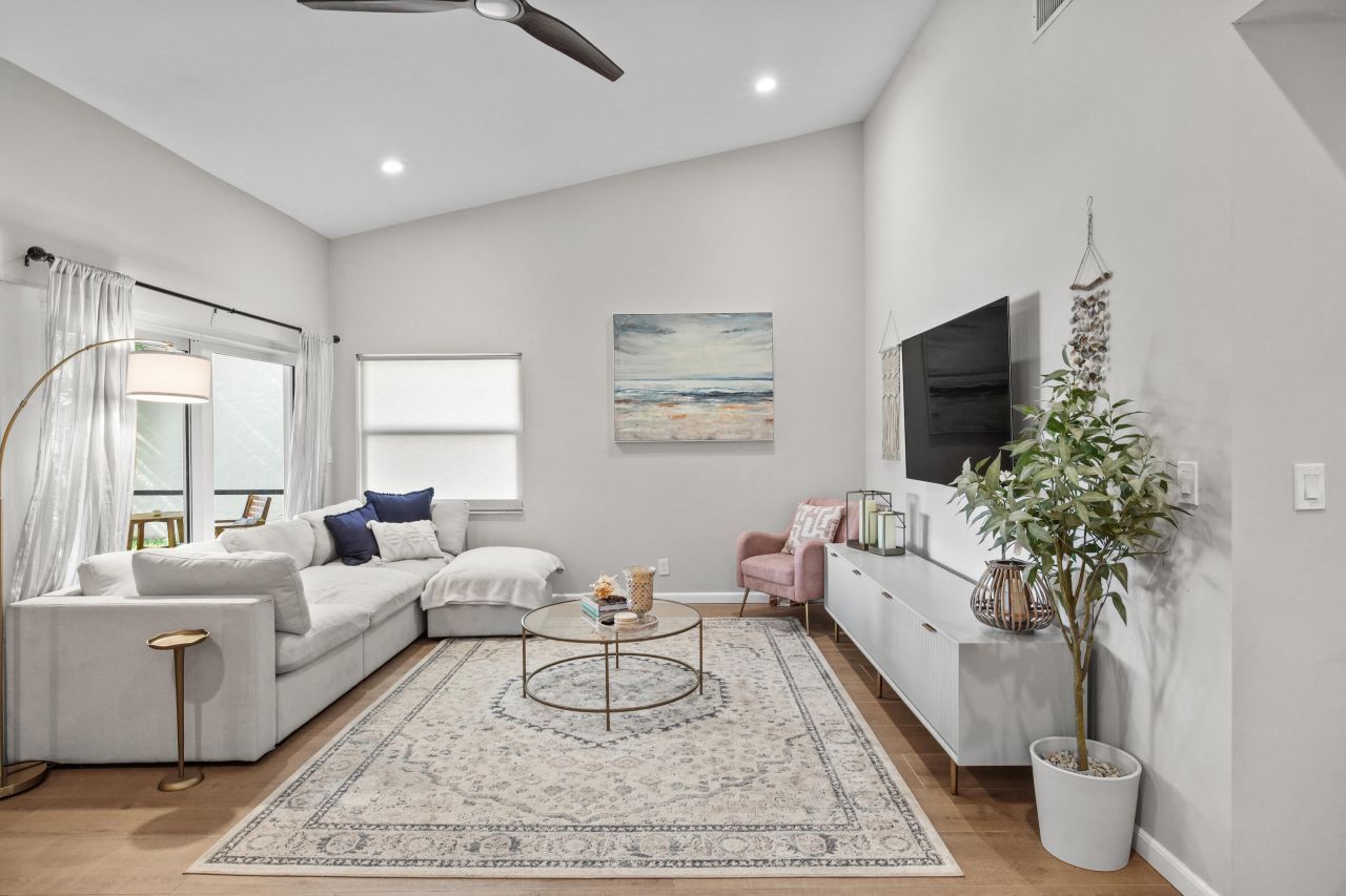 2021 NW 15th Place, Delray Beach, FL 33445 Photo