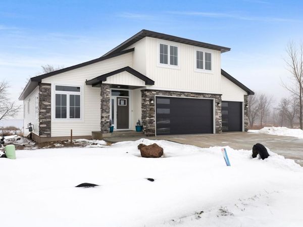 26331 Preserve Drive, Elko New Market, MN 55054