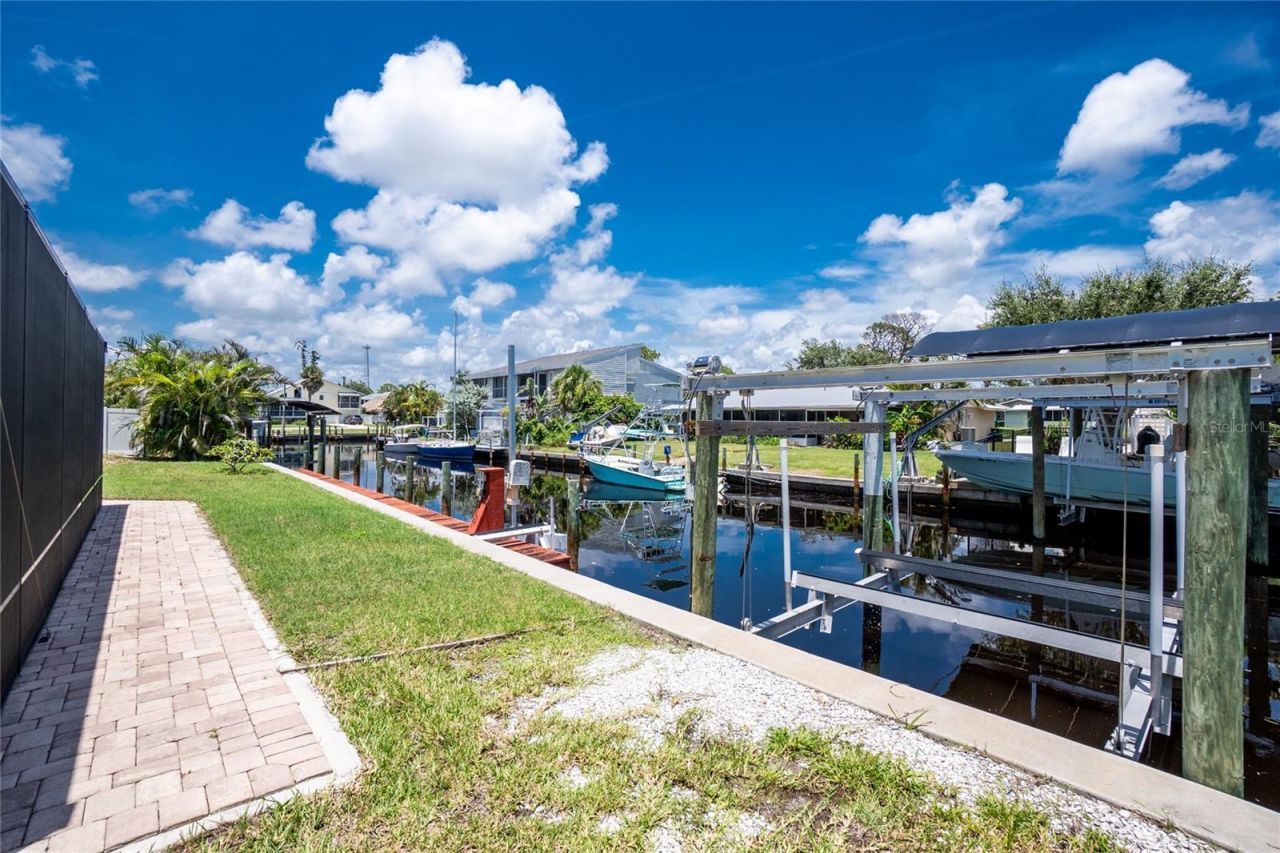 9150 Pine Cove Drive, Englewood, FL 34224 Photo