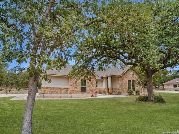 205 Sendera Crossing (1.4 Acres), La Vernia, TX 78121