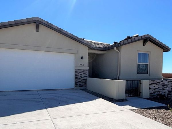 1914 Houser Avenue SE, Albuquerque, NM 87106