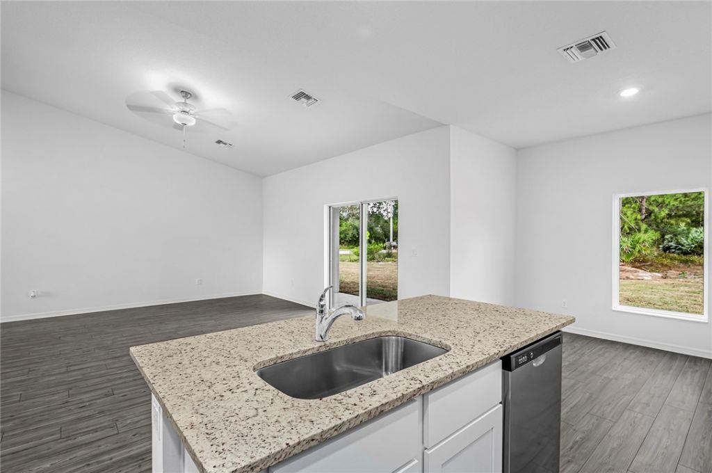 7945 105th Court, Vero Beach, FL 32967 Photo