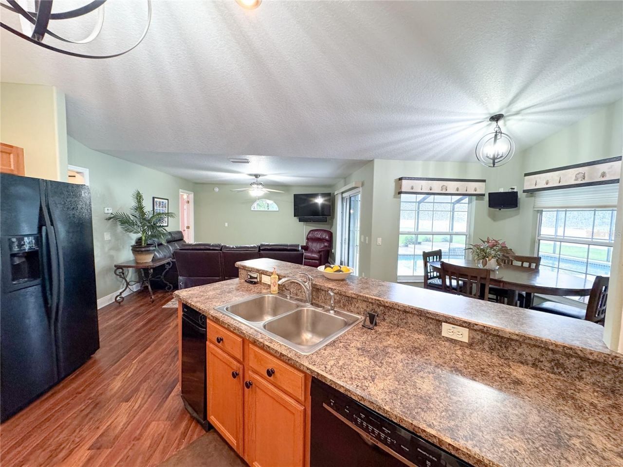 6282 NE 61st Avenue Road, Silver Springs, FL 34488 Photo