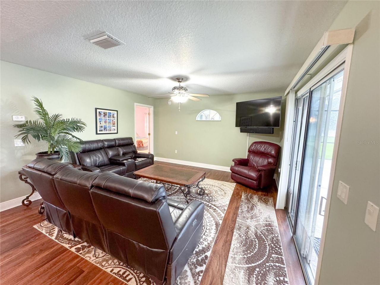 6282 NE 61st Avenue Road, Silver Springs, FL 34488 Photo