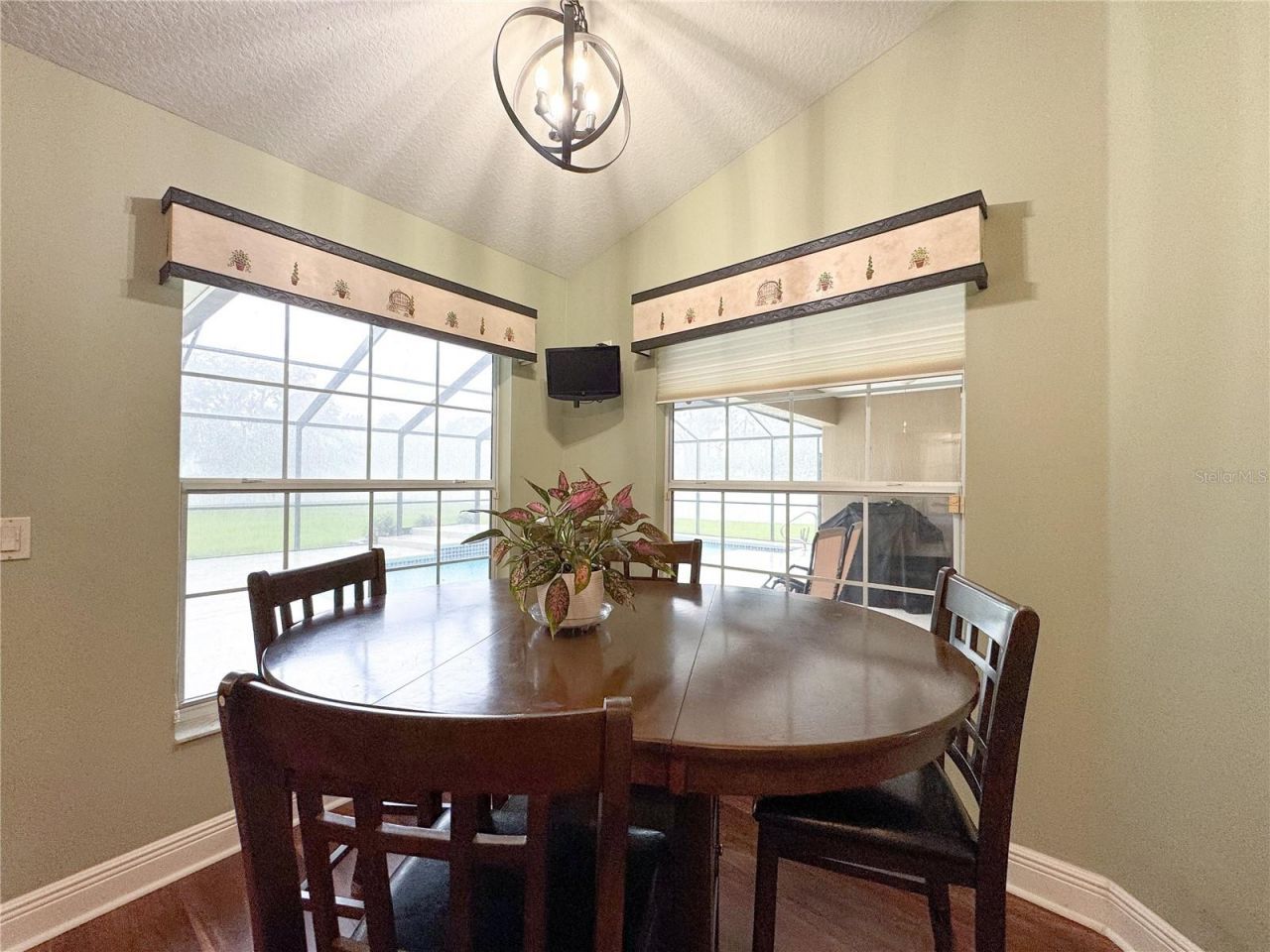 6282 NE 61st Avenue Road, Silver Springs, FL 34488 Photo